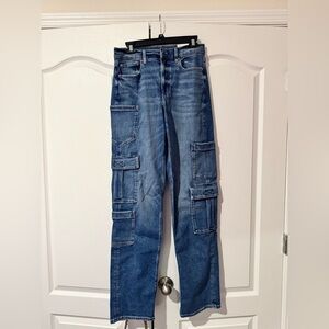 American Eagle SUPER HIGH-RISE BAGGY STRAIGHT CARGO